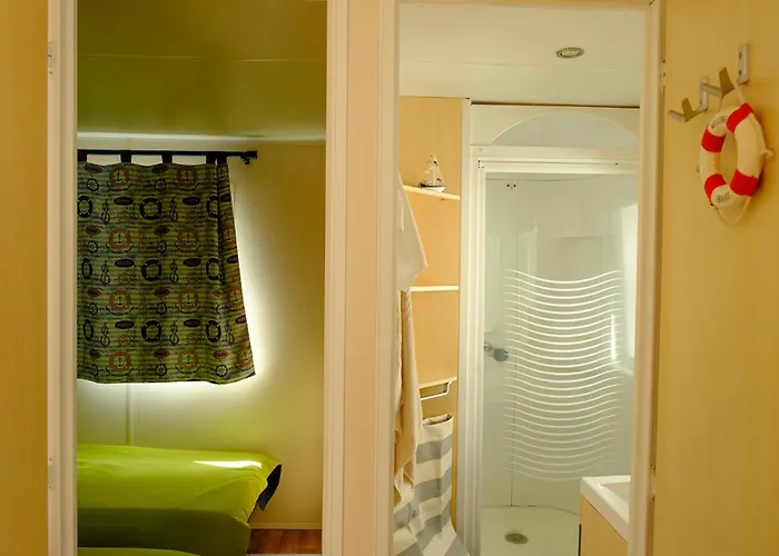 Atlantic Shell Camping *